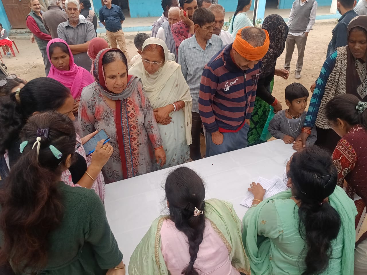Indrashil Kaka-Ba and Kala-Budh Public Charitable Trust organizes free medical camp in Jammu